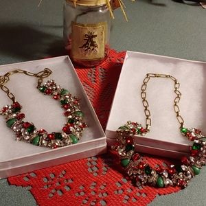 Statement Vintage like Necklaces NWOT Holiday style